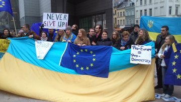 Les Jeunes Européens Fédéralistes témoignent de leur soutien aux manifestations pro-UE en Ukraine