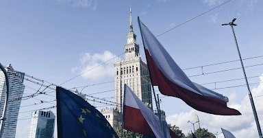 The rebellion of Polish democracy 