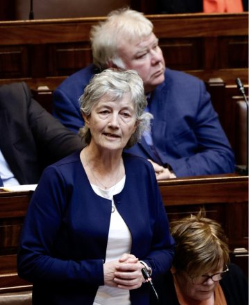 Irlande : l'élection de Catherine Connolly, symbole d'un tournant politique et social