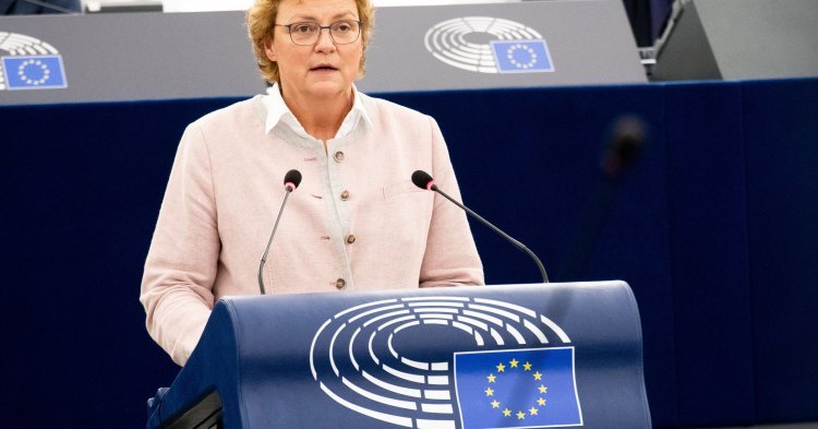 État de droit : Le Parlement européen condamne l'inaction de la Commission
