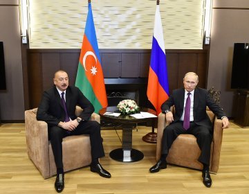 Belarus and Azerbaijan : two dictatorships in touch with the EU