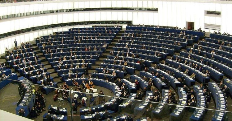 Global democracy: What's going on in the European Parliament?