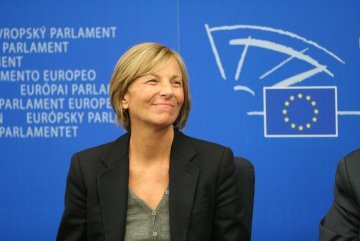 Remaniement : « on traite l'Europe comme une affaire secondaire » pour Marielle de Sarnez