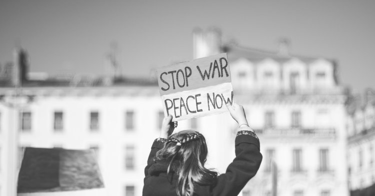 L'Europe face à la guerre en Ukraine : quelle stratégie pour l'Europe en vue des négociations ?