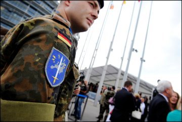 Sechs Gründe für eine Europäische Armee