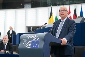 Interview with Jean-Claude Juncker : “For me, Europe is the love of my life”