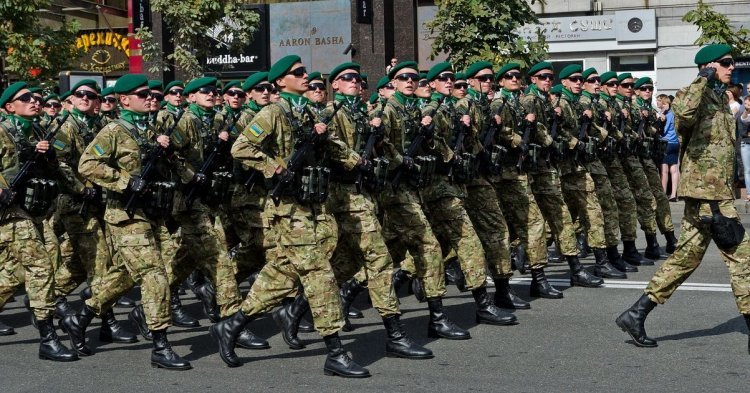 « Coalition des volontaires » en soutien à l'Ukraine : la formule trouvée par les Européens pour contourner le véto hongrois ?