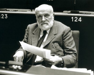 Parlamentari europei dell'Eurozona : svegliatevi !