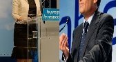 Nicolas Sarkozy vs. Ségolène Royal: “Do you allow us to speak about Europe?”