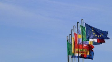 Italia isolata nella corsa per i vertici Ue : dieci priorità per far ripartire l'Unione
