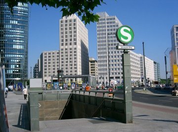 Berlin, le mur infranchissable (1/2)