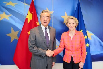 Les métaux critiques, au cœur des enjeux géopolitiques entre la Chine et l'Union Européenne