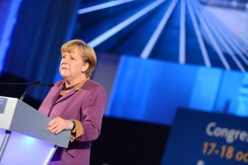 Merkel kritisiert « unzureichende » Flüchtlingsaufnahme in der EU