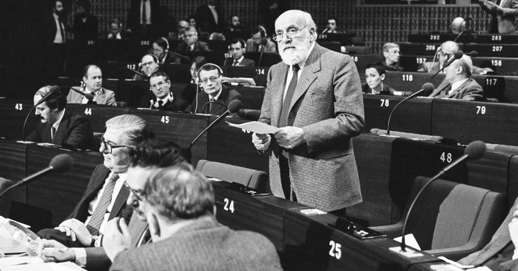 Altiero Spinelli's federalist plan a project, a method and an agenda for an unfinished Europe Appeal to European innovators 