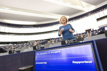 Déclenchement de l'article 7 contre la Hongrie : un vote symbolique… et inutile ?