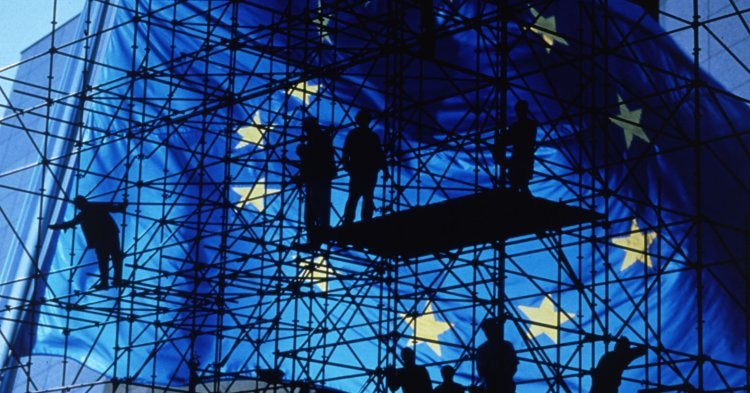 L'Europe a-t-elle raison de douter ou est-ce une autocritique injustifiée ?