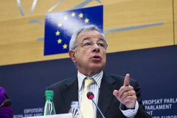 Alain Lamassoure : « Prenons, tous ensemble, le pouvoir en Europe ! »