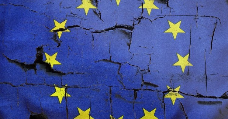Il ruolo dell'Italia nella fase in cui l'Ue deve scegliere: o l'unione politica federale o il tracollo