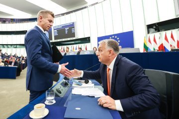 Hongrie : à deux semaines des élections législatives, qui peut défier Viktor Orbán et quel avenir pour l'Union européenne ?