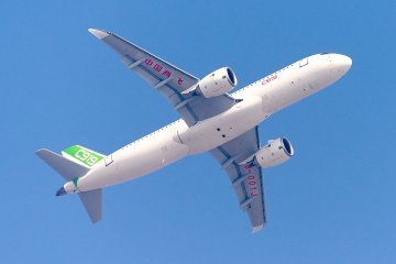Comac : un danger pour le duopole Airbus-Boeing ?