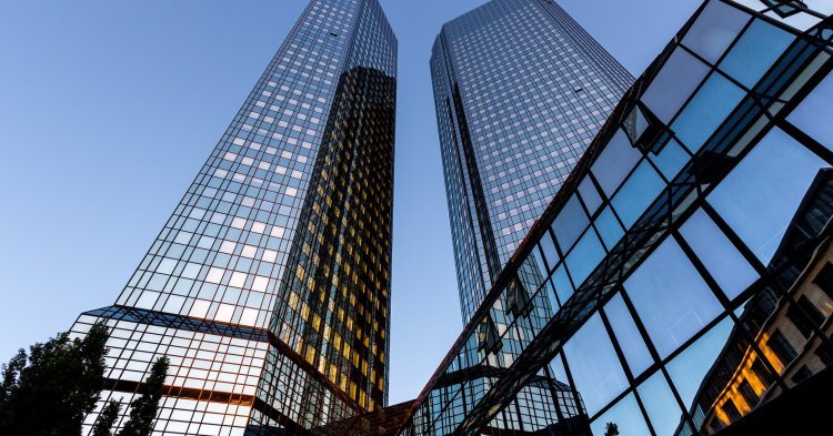 Faut-il abolir la Banque centrale européenne ?