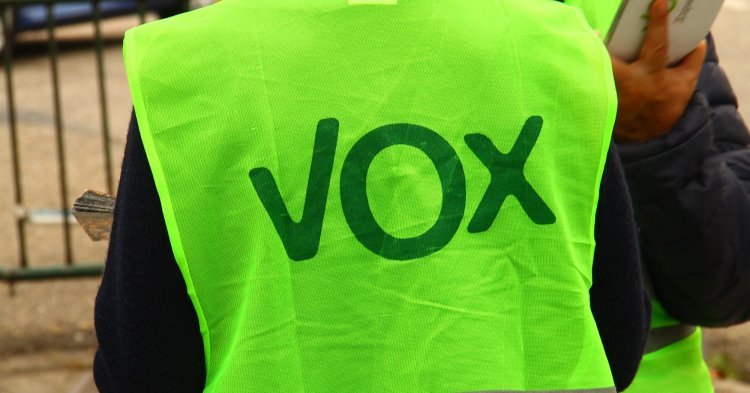 Vox: l'offensiva per rimanere a galla