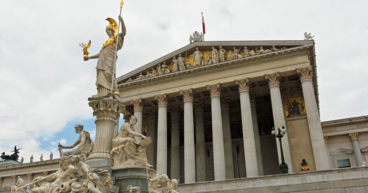 Élection présidentielle en Autriche : après l'Empire, la pire des déchirures