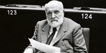 The founding fathers of the European Union: Altiero Spinelli