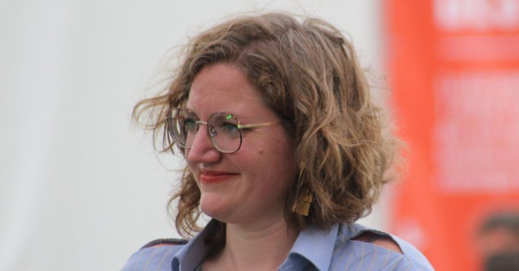 Marie Toussaint : « La priorité absolue de la PFUE devrait être de limiter le réchauffement climatique »