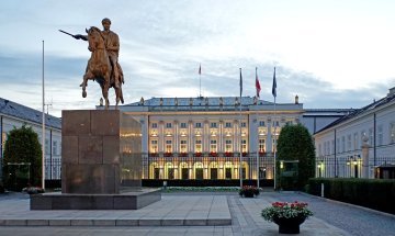 Wybierać czy nie wybierać? Demokracja w czasach zarazy
