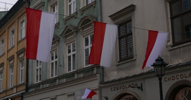 Von Hörnern und Hymnen: Polens Unabhängigkeitstag im Fokus 