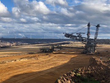 Three stories that climate change tells about our continent