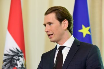Kurz_Schluss : Government crisis in Austria