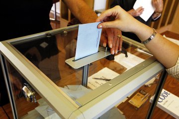 Französische Kommunalwahlen : Zwei Schritte nach Rechts