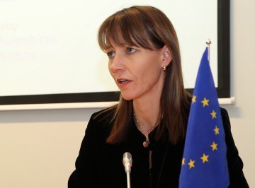Ilze Juhansone : « l'UE, un choix de valeurs pour la Lettonie »