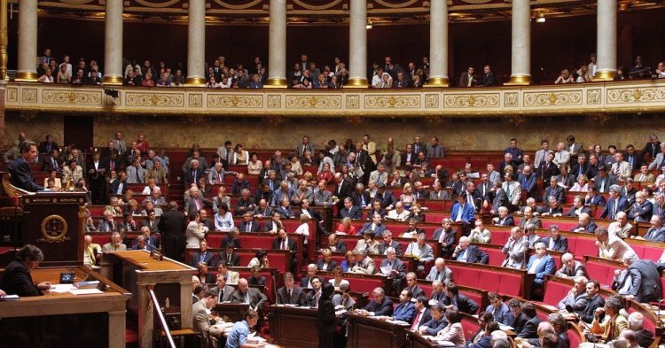 Contre le projet de loi de l'Assemblée nationale sur les modalités permettant la désignation de 2 députés européens supplémentaires