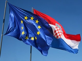 Croatian Citizens Endorse European Integration