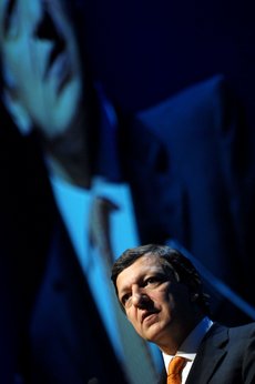 Barroso vs. Barroso? Give the MEPs a chance to listen to different alternatives! 
