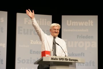 Allemagne : Frank-Walter Steinmeier élu nouveau Bundespräsident !
