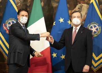 Nouveau gouvernement Draghi en Italie : des décombres du tremblement politique à la reconstruction 