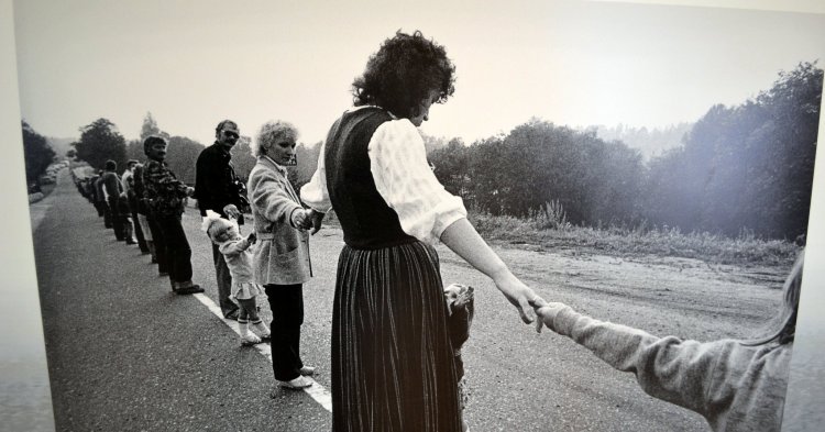 Thirty years since the Baltic Way – a momentous plea for freedom